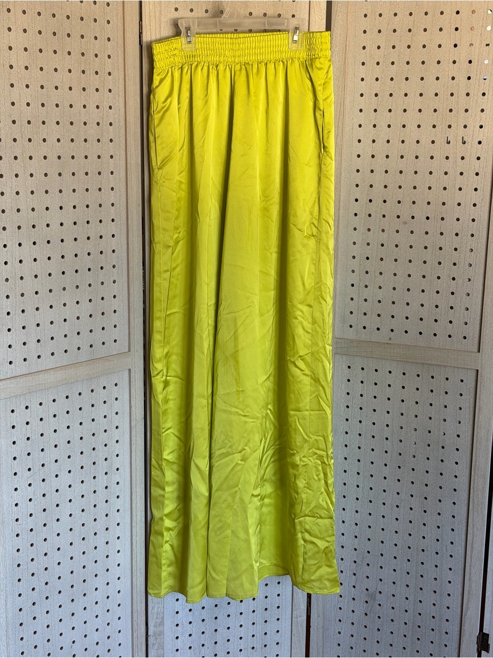 Show Me Your MuMu Neon Pants